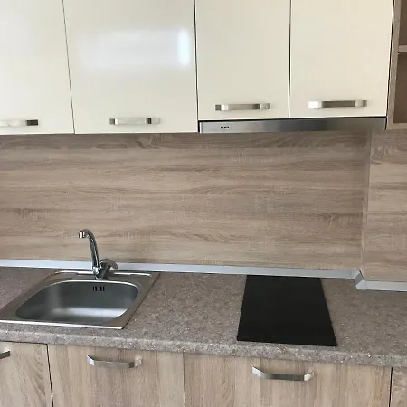 Riviera 2* رافدا